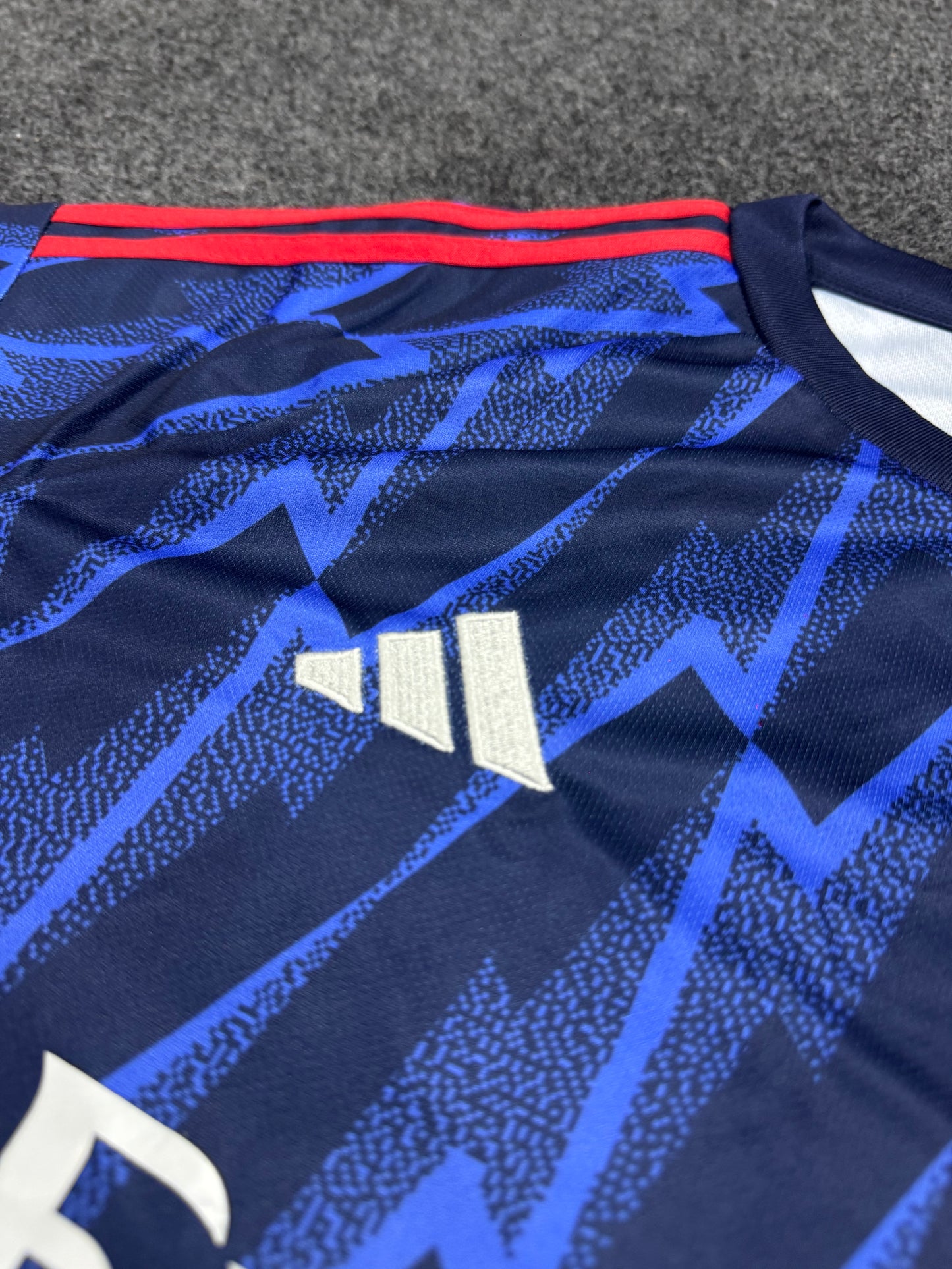 ARSENAL 24/25 NAVY BLUE TRAINING SET – FAN VERSION
