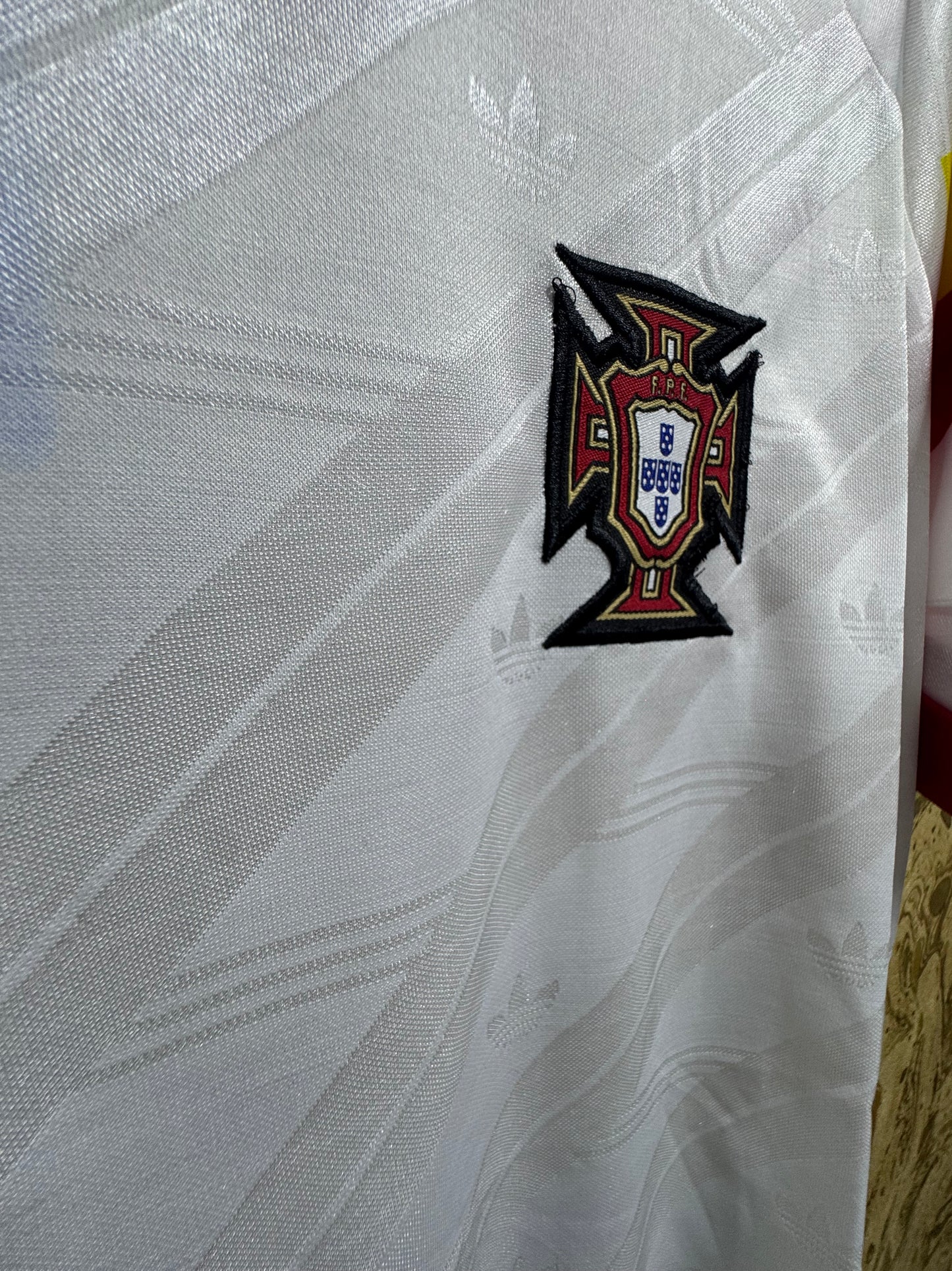 PORTUGAL AWAY 1992/94 RETRO JERSEY WITH LOGO | PREMIUM RETRO FOOTBALL JERSEY