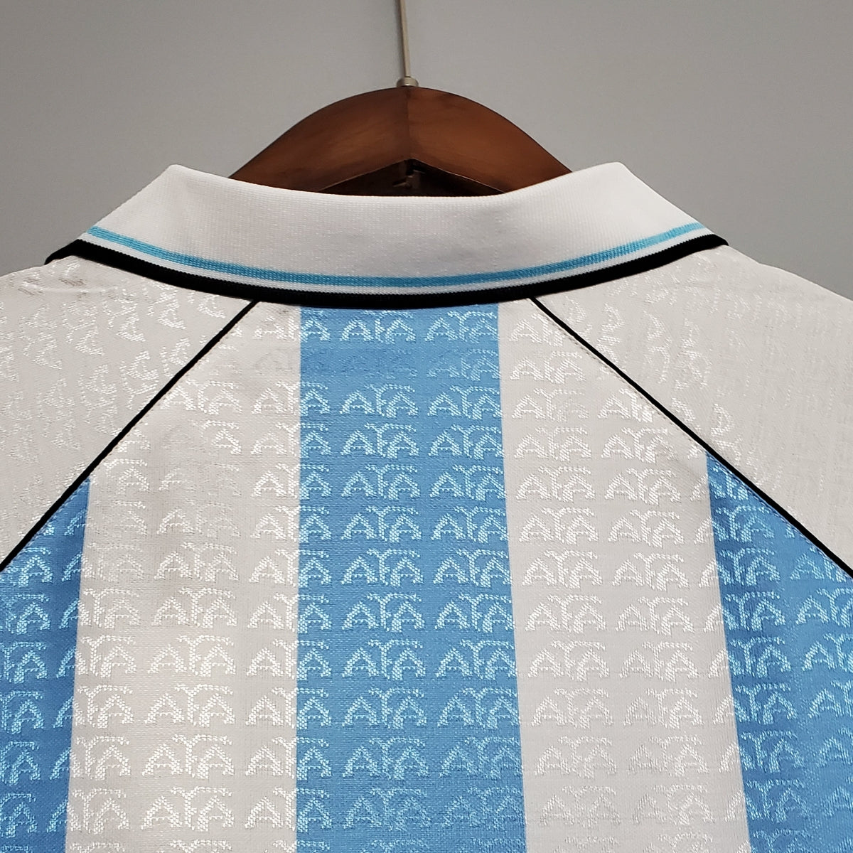 Argentina 1996–1997 Home Retro Football Jersey | Vintage Argentina Kit