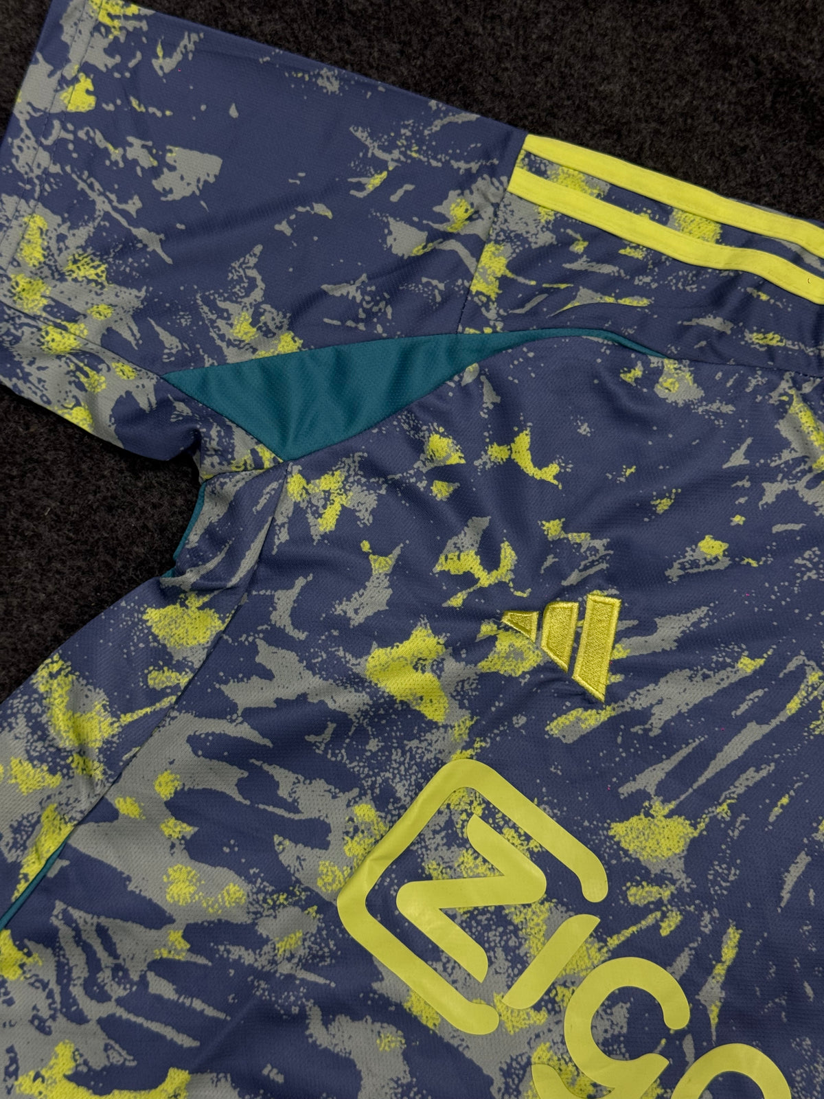 Ajax 2024/25 Away Jersey – Blue & Yellow Football Kit