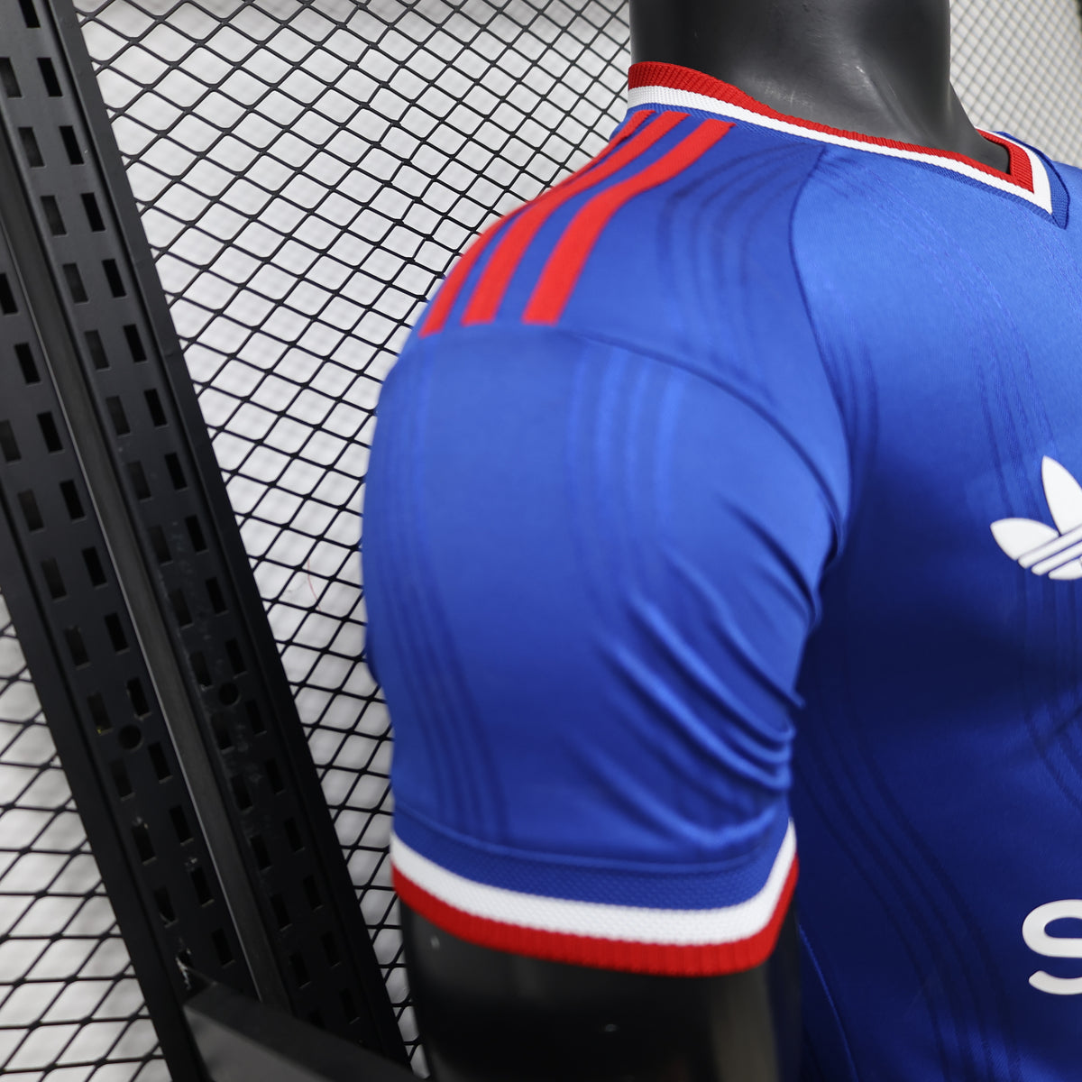 MANCHESTER UNITED 26/27 BLUE SPECIAL EDITION JERSEY WITH LOGO | PREMIUM FOOTBALL JERSEY