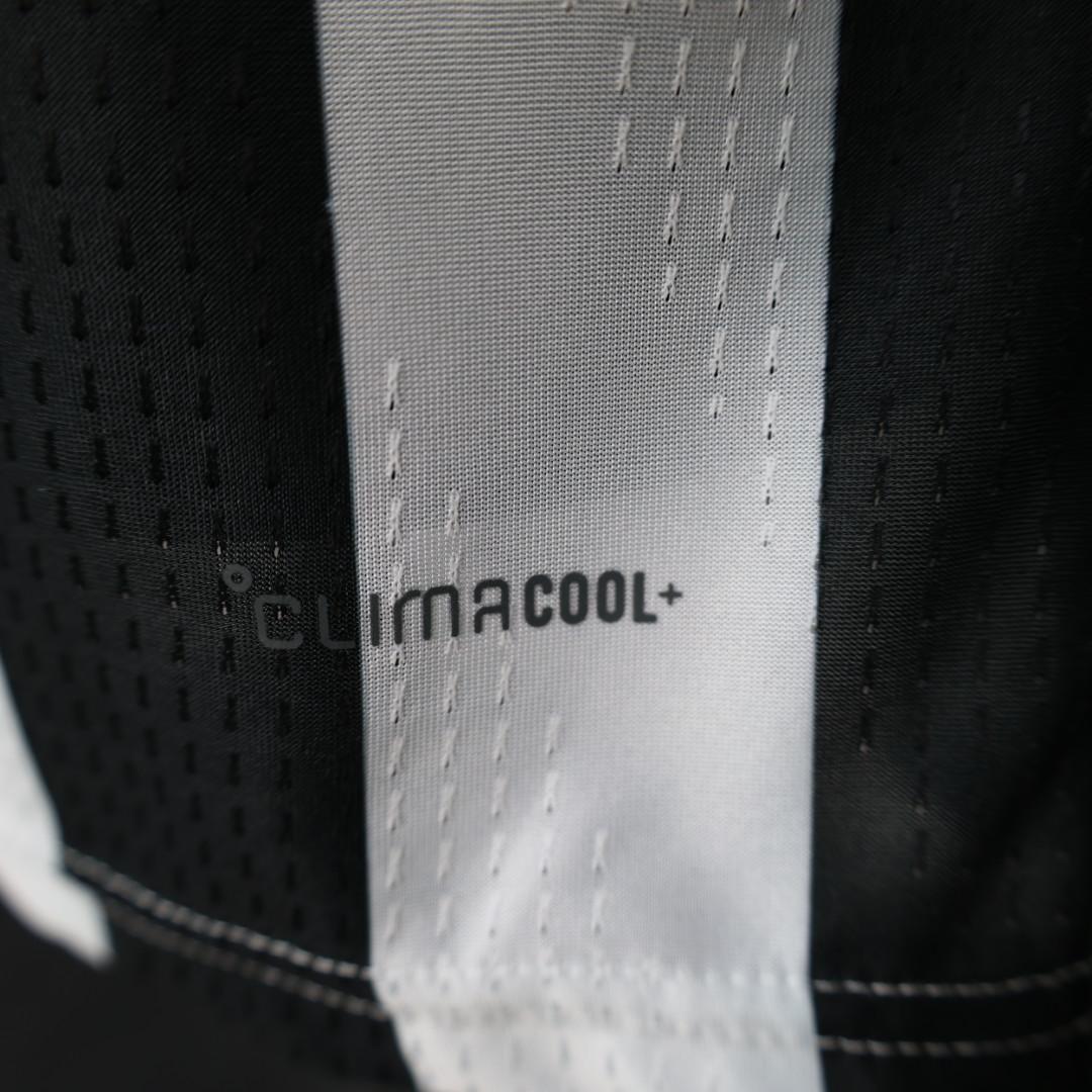 JUVENTUS 26/27 HOME PLAYER VERSION BLACK & WHITE STRIPE GOLD EDITION JERSEY WITH LOGO