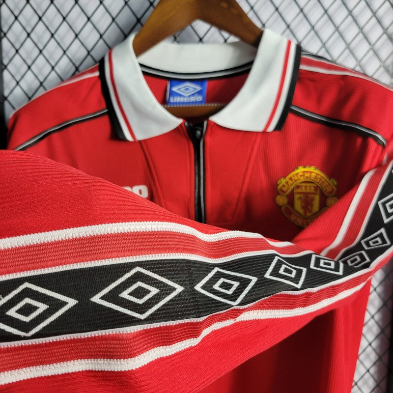 MANCHESTER UNITED 1998–99 HOME RETRO FOOTBALL JERSEY – LONG SLEEVE