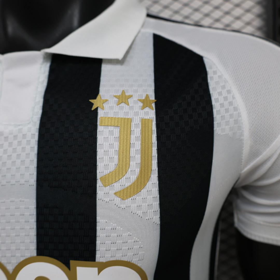 JUVENTUS 26/27 HOME PLAYER VERSION BLACK & WHITE STRIPE GOLD EDITION JERSEY WITH LOGO