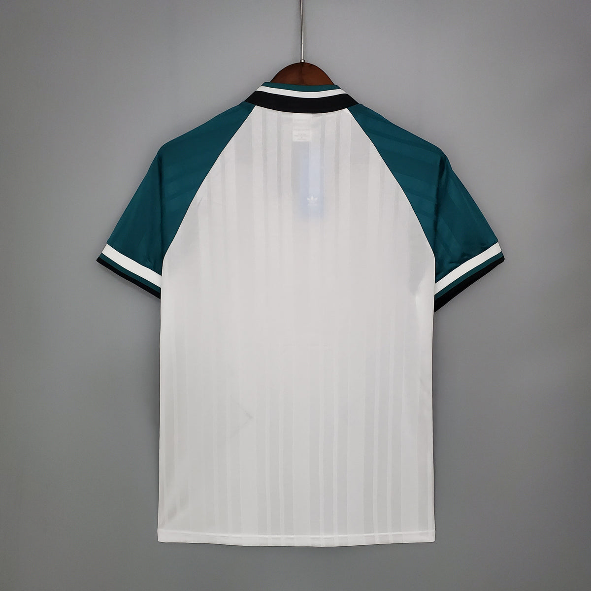 Liverpool FC 1993–1995 Away Retro Football Jersey
