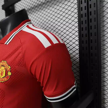 MANCHESTER UNITED HOME 2026/27 PLAYER VERSION JERSEY