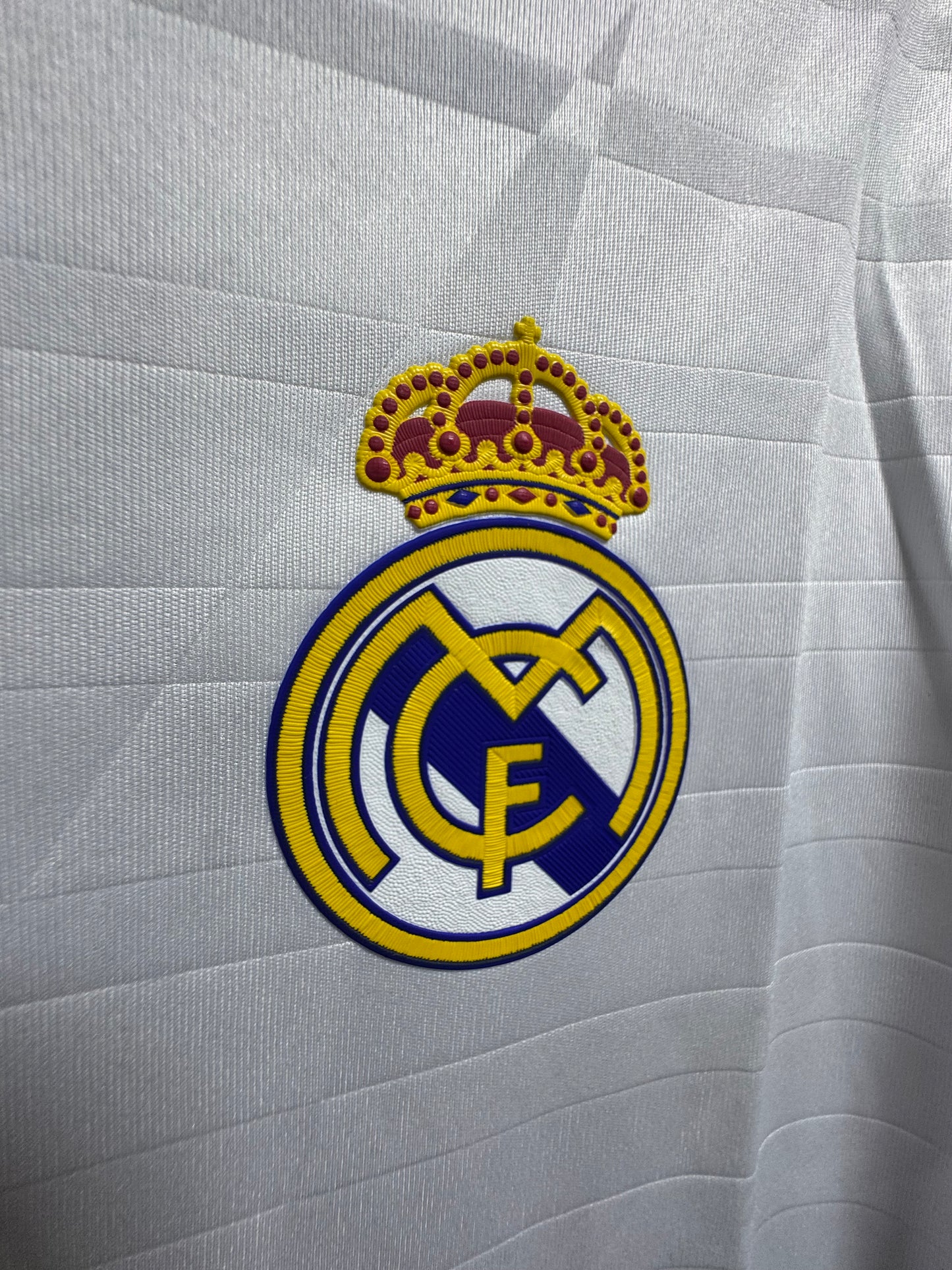 REAL MADRID HOME 2014/15 RETRO JERSEY WITH LOGO | PREMIUM RETRO FOOTBALL JERSEY