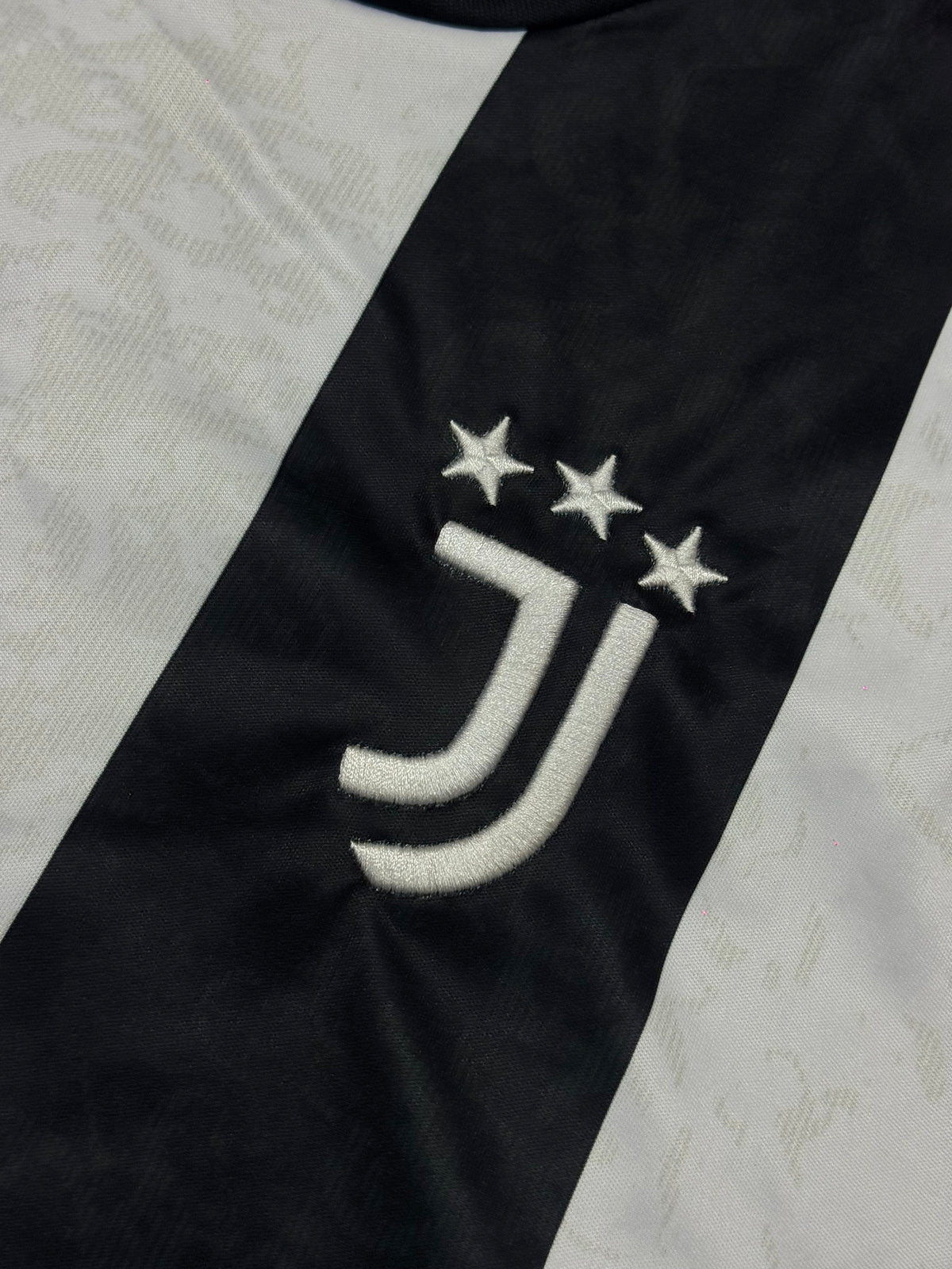 Juventus 2024/25 Home Jersey – Black & White Football jersey