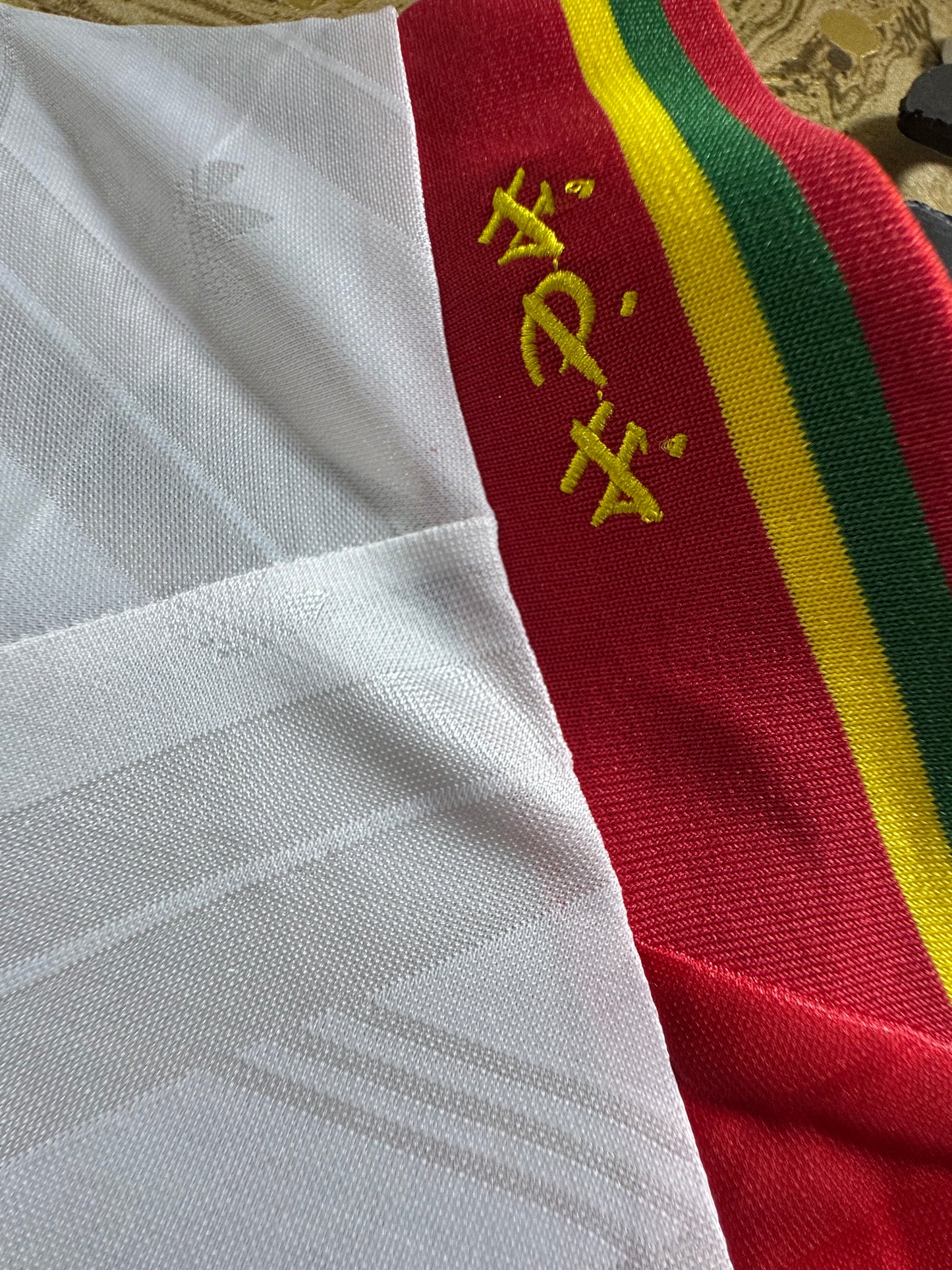 PORTUGAL AWAY 1992/94 RETRO JERSEY WITH LOGO | PREMIUM RETRO FOOTBALL JERSEY