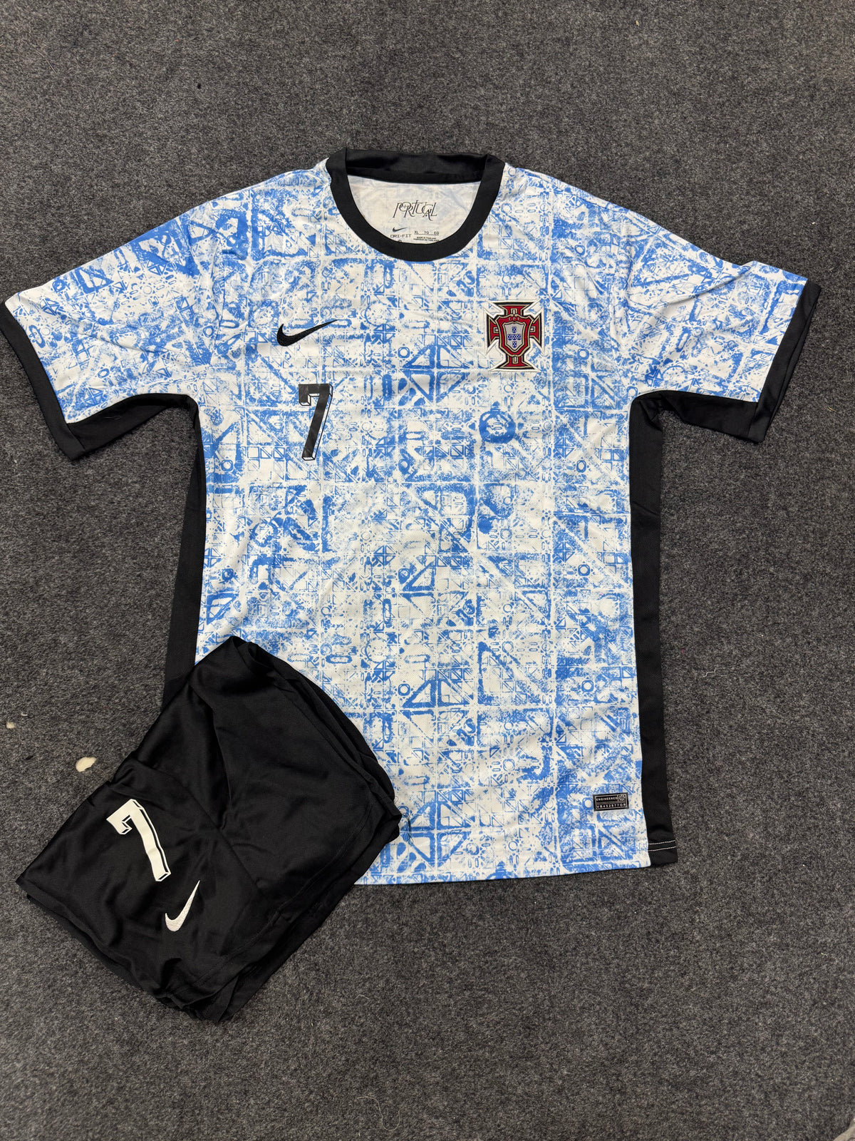Portugal 2024 Away Kit – Cristiano Ronaldo #7 Blue Football Jersey & Shorts Set