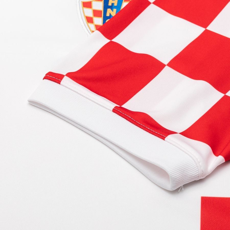 CROATIA HOME 2026 - MASTERS VERSION FOOTBALL JERSEY