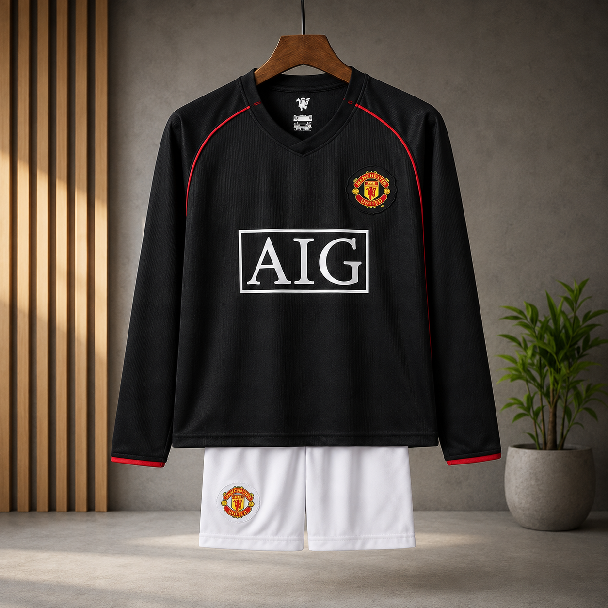MANCHESTER UNITED BLACK RETRO FULL SLEEVE FOOTBALL JERSEY & SHORTS SET – PREMIUM QUALITY WITH LOGO