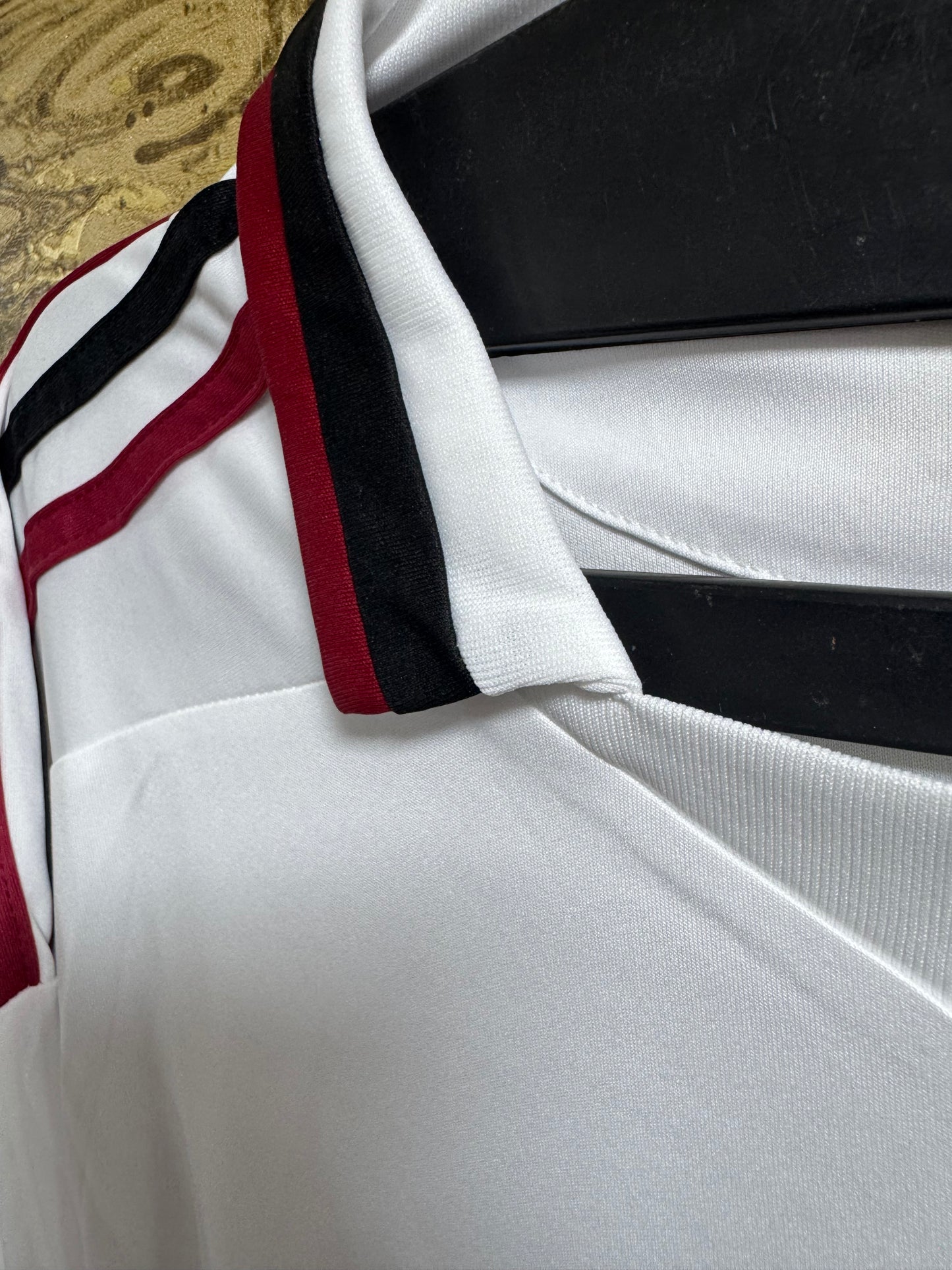 AC MILAN AWAY 2009/10 RETRO JERSEY WITH LOGO | PREMIUM RETRO FOOTBALL JERSEY