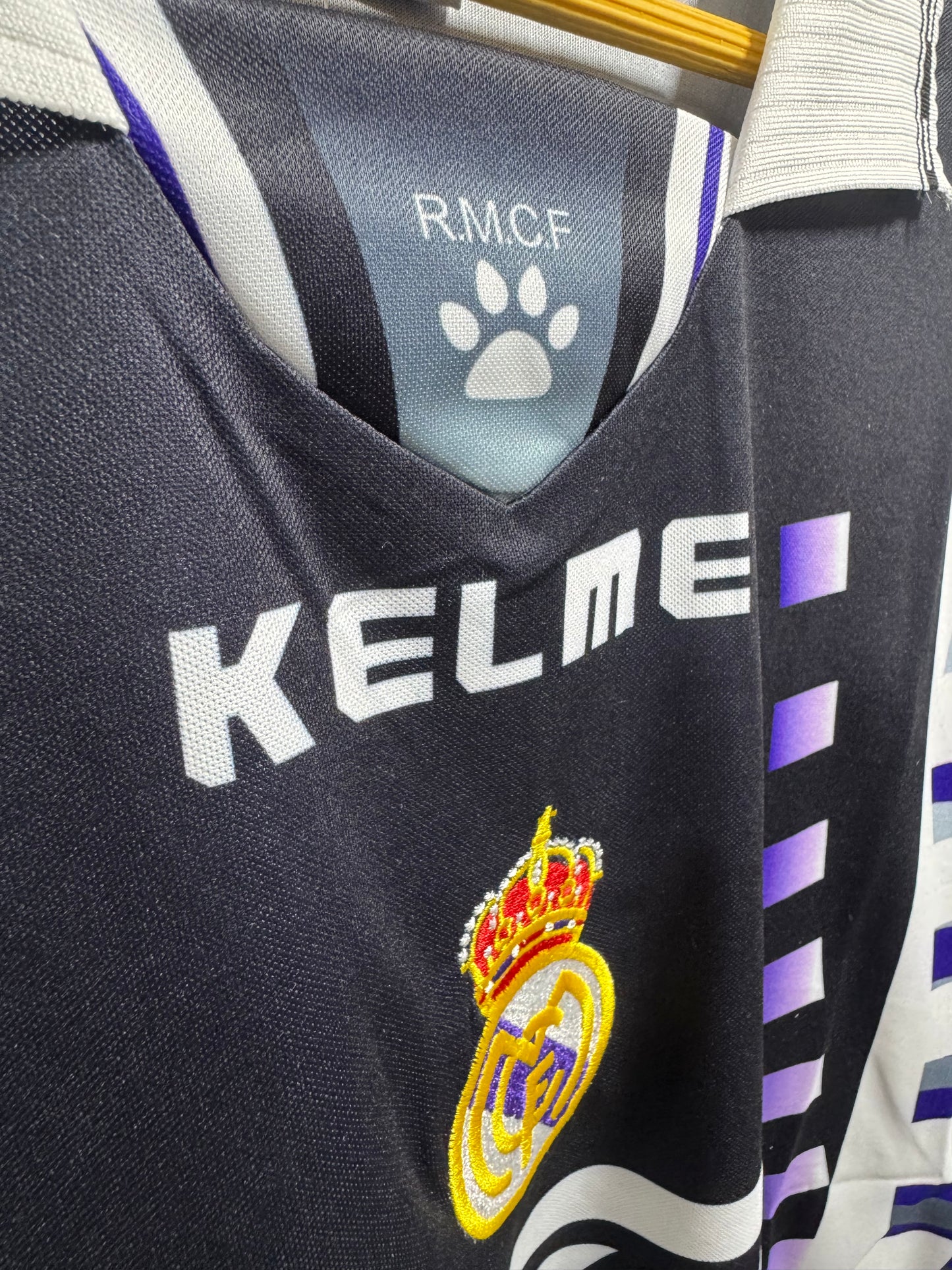 REAL MADRID HOME 1997/98 RETRO JERSEY WITH LOGO | PREMIUM RETRO FOOTBALL JERSEY