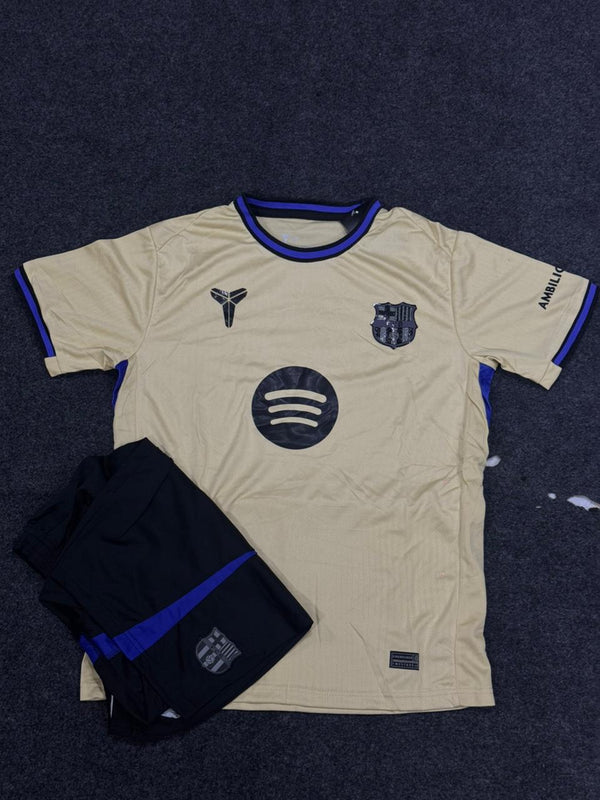 FC BARCELONA SPECIAL EDITION MAMBA / KOBE TRIBUTE FOOTBALL JERSEY & SHORTS SET – GOLD & BLACK