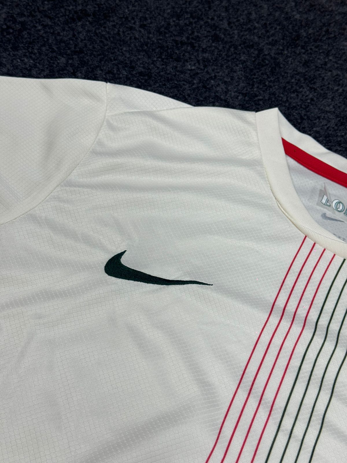 Chelsea FC Inspired Away Football Kit Set – Jersey & Shorts (Cream/Green/Red Edition)