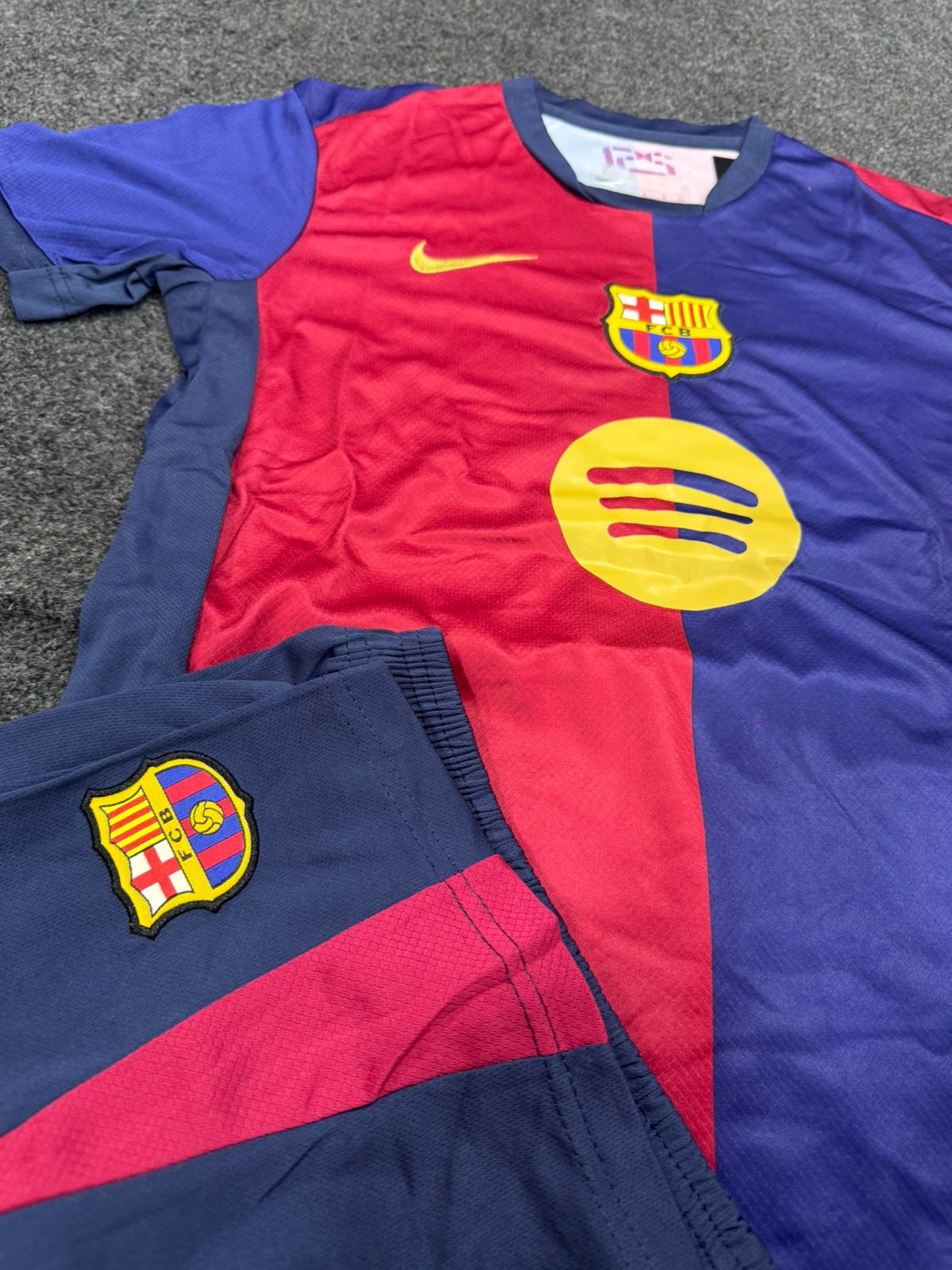 FC BARCELONA 2024/25 HOME FOOTBALL KIT INSPIRED SET – JERSEY & SHORTS (RED & BLUE EDITION)