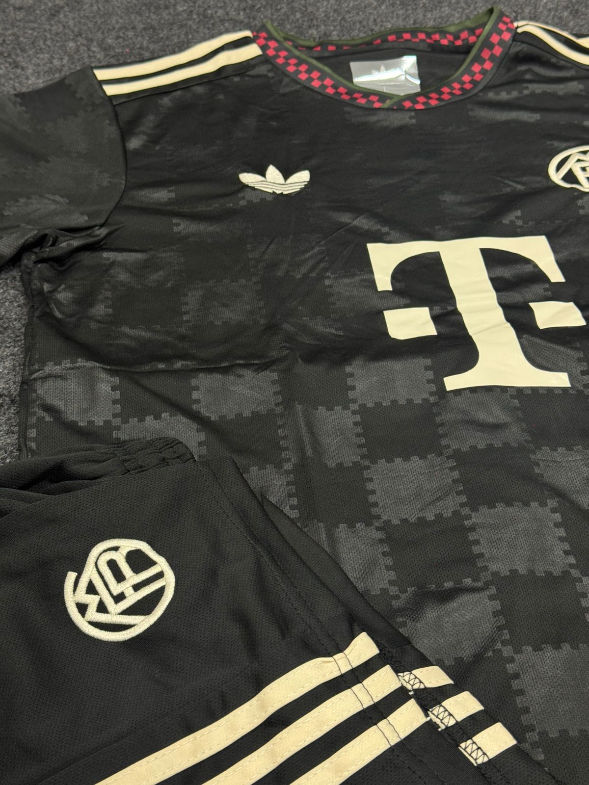 BAYERN MUNICH THIRD 2025/26 KIT – JERSEY & SHORTS