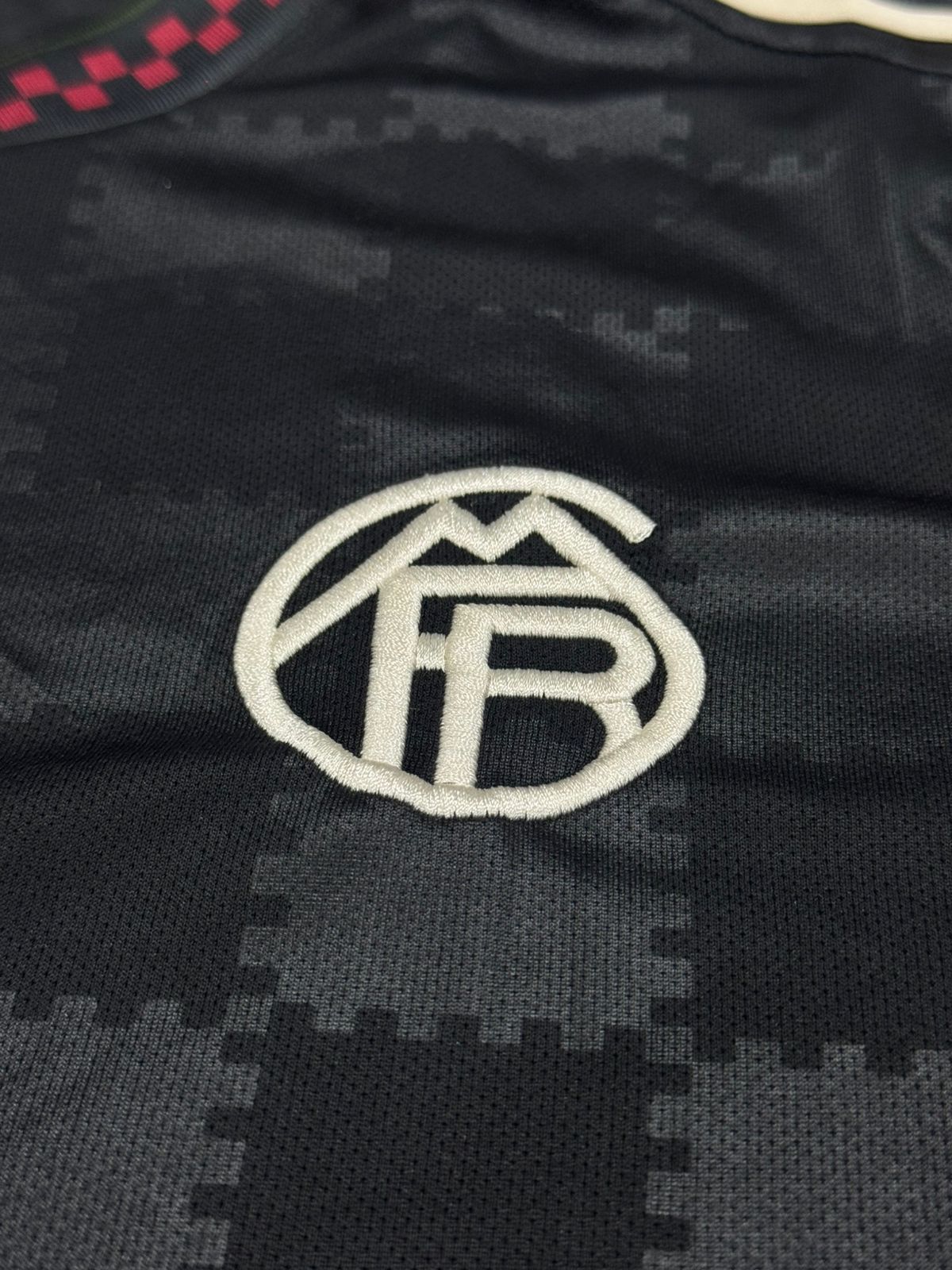 BAYERN MUNICH THIRD 2025/26 KIT – JERSEY & SHORTS