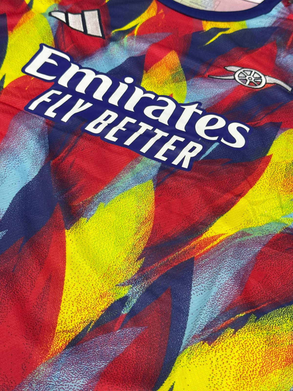 ARSENAL PRE-MATCH KIT 2025/26 FAN VERSION – JERSEY & SHORTS