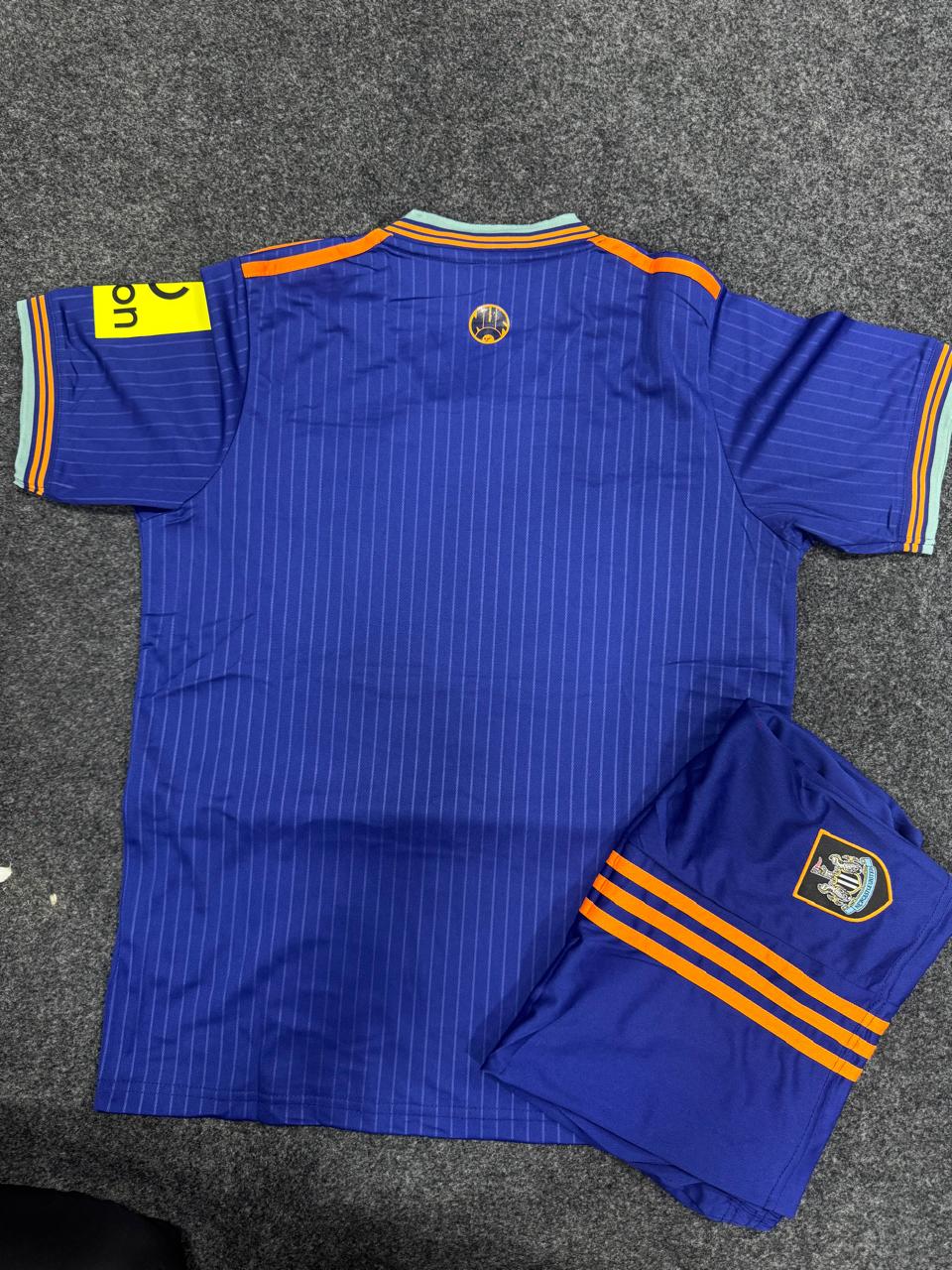 NEWCASTLE UNITED ADIDAS 2025/26 THIRD KIT– JERSEY & SHORTS SET