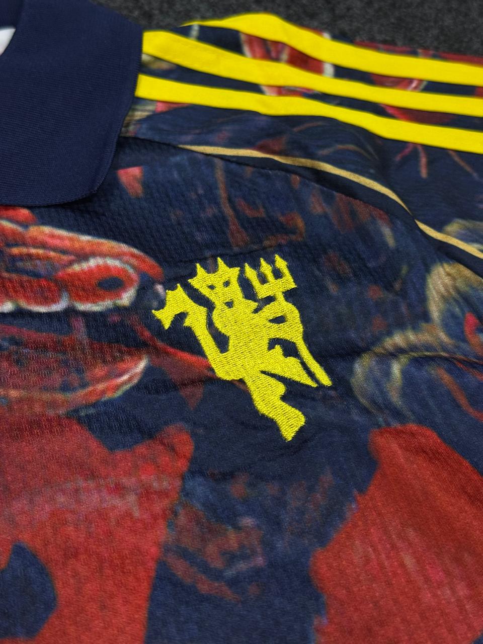 MANCHESTER UNITED SPECIAL EDITION KIT 2025/26 (FC SET) – JERSEY & SHORTS