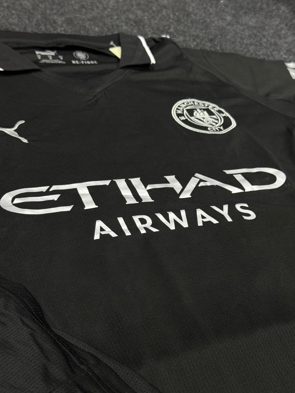 MANCHESTER CITY 2025/26 AWAY MEN'S JERSEY & SHORTS SET