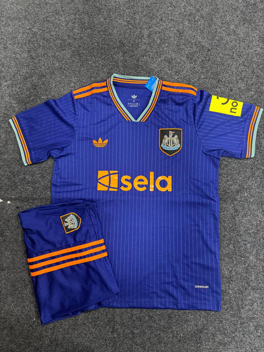 NEWCASTLE UNITED ADIDAS 2025/26 THIRD KIT– JERSEY & SHORTS SET