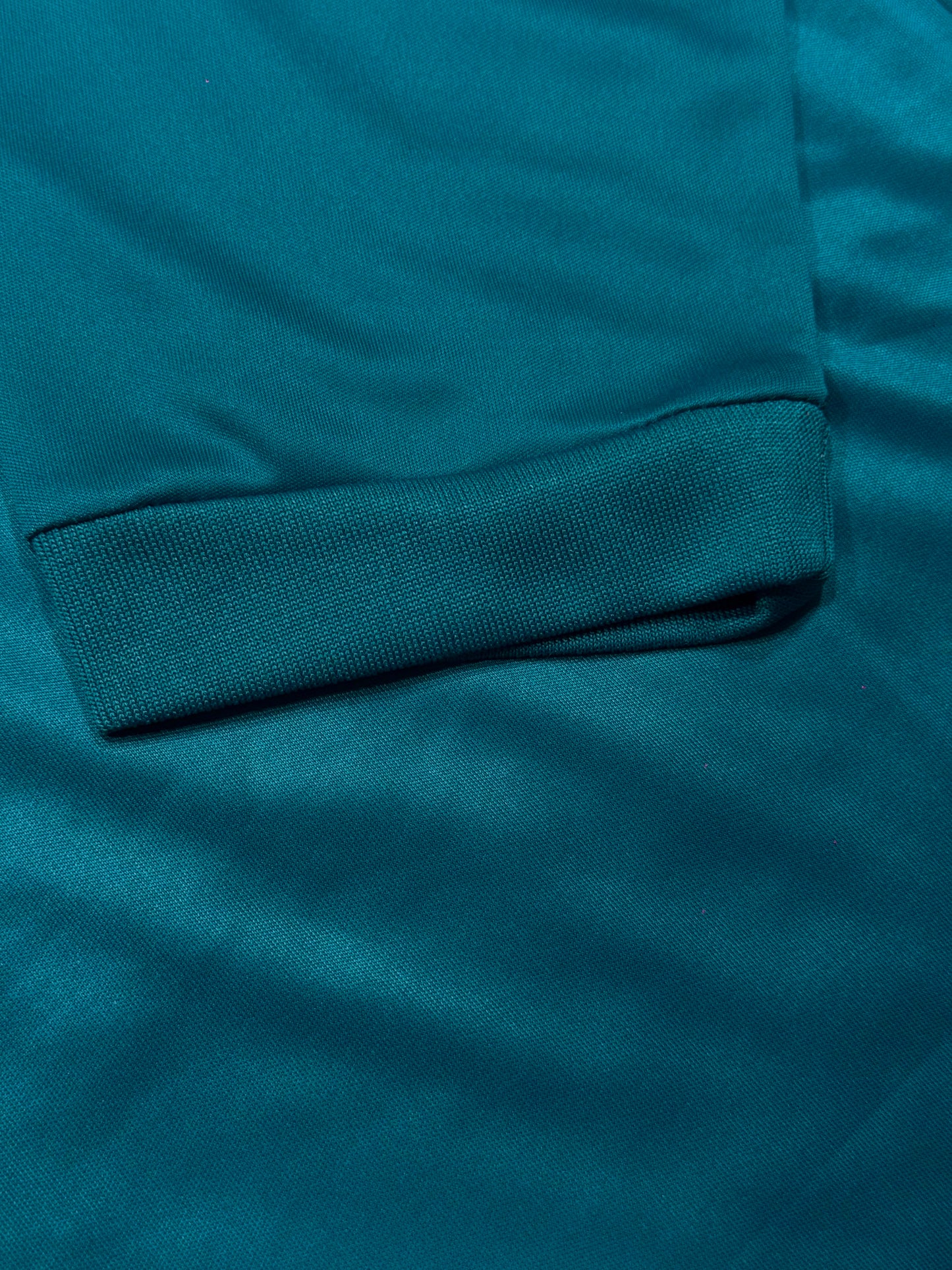 REAL MADRID RETRO TEAL LONG SLEEVE GOALKEEPER JERSEY WITH LOGO | PREMIUM RETRO FOOTBALL JERSEY