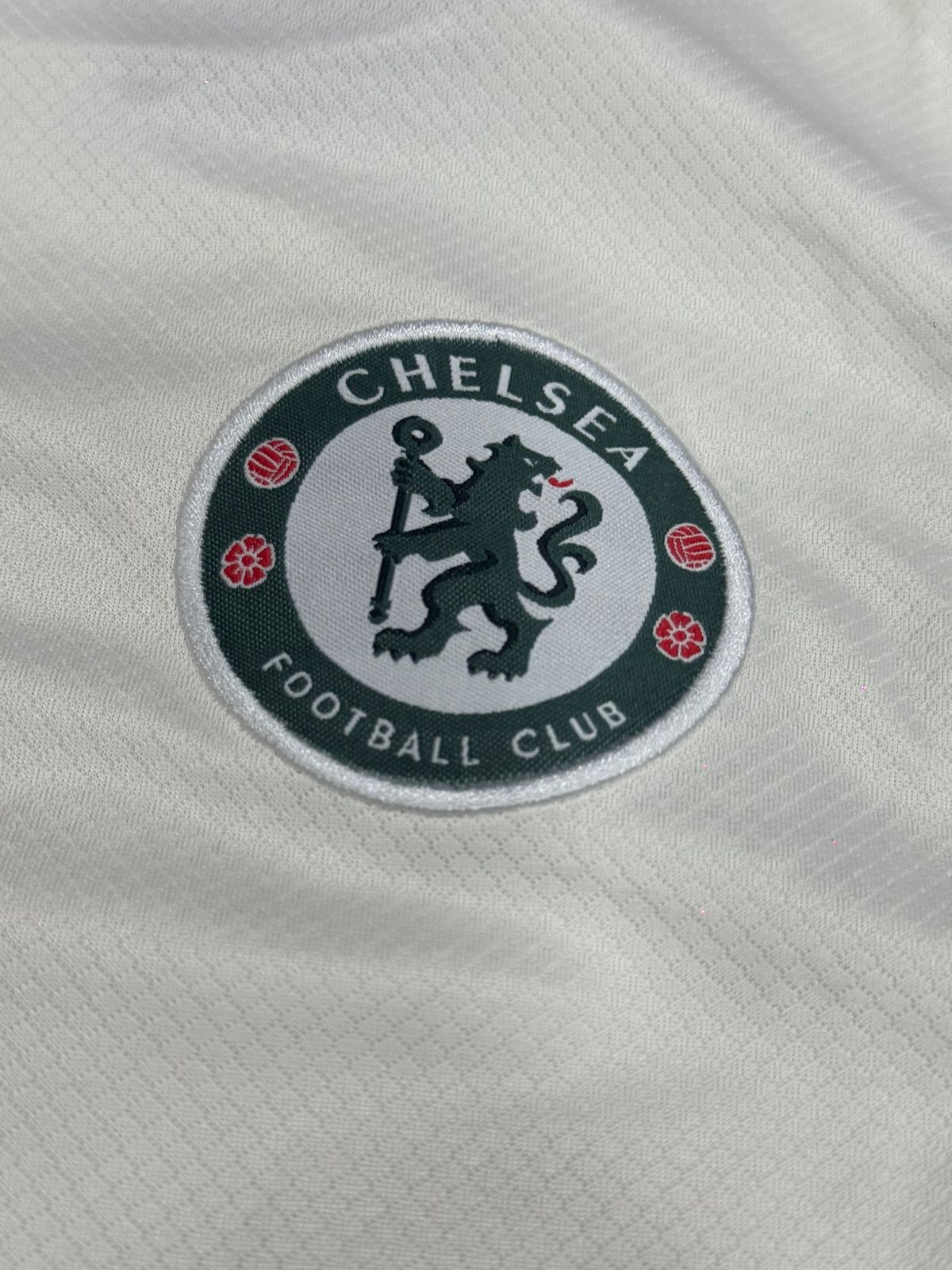 Chelsea FC Inspired Away Football Kit Set – Jersey & Shorts (Cream/Green/Red Edition)