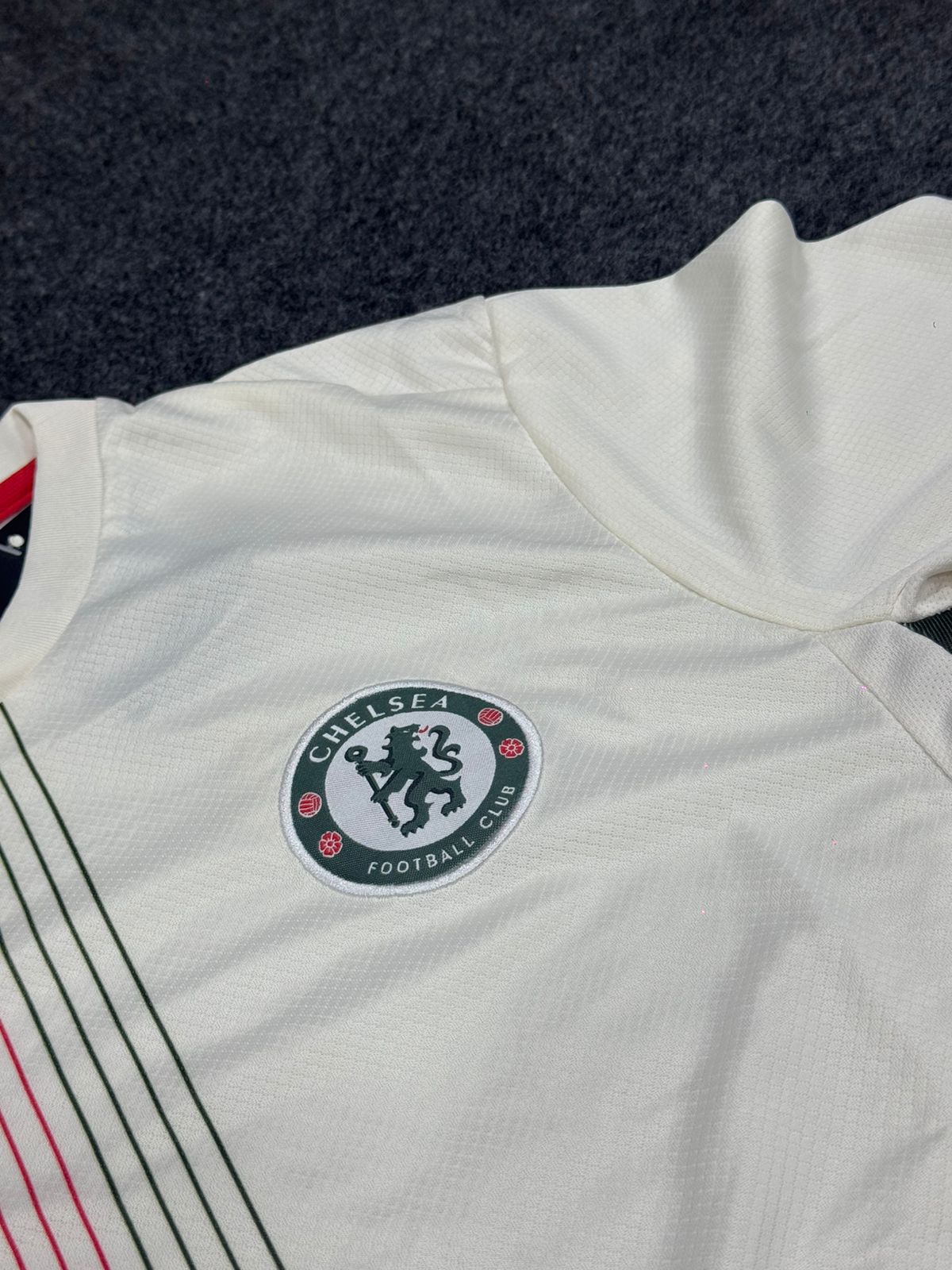 Chelsea FC Inspired Away Football Kit Set – Jersey & Shorts (Cream/Green/Red Edition)