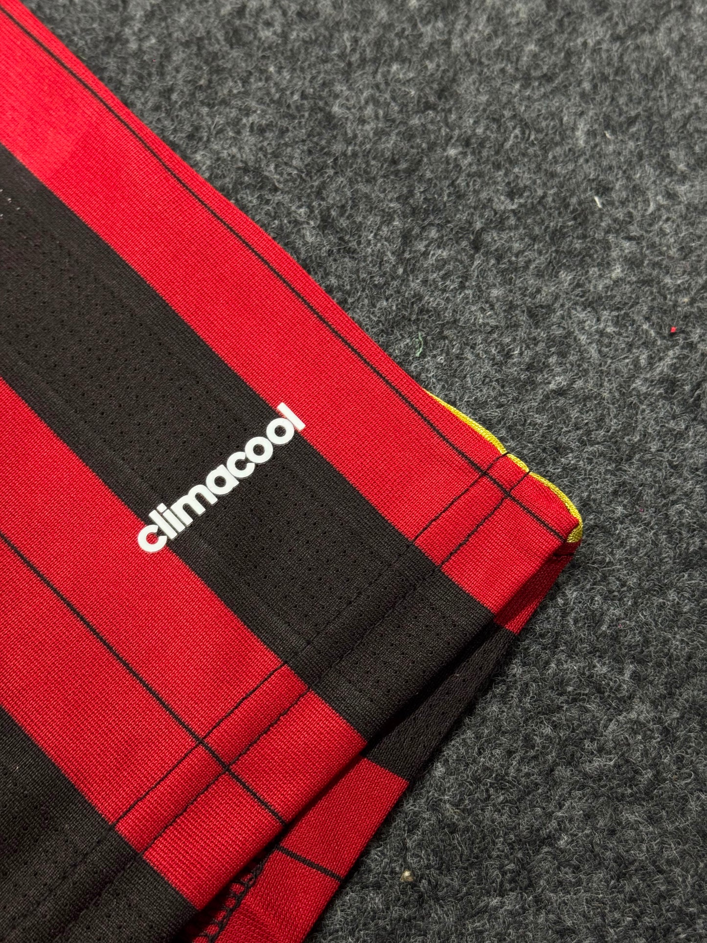AC MILAN RETRO 2013/14 HOME LONG SLEEVE JERSEY WITH LOGO | PREMIUM RETRO FOOTBALL JERSEY