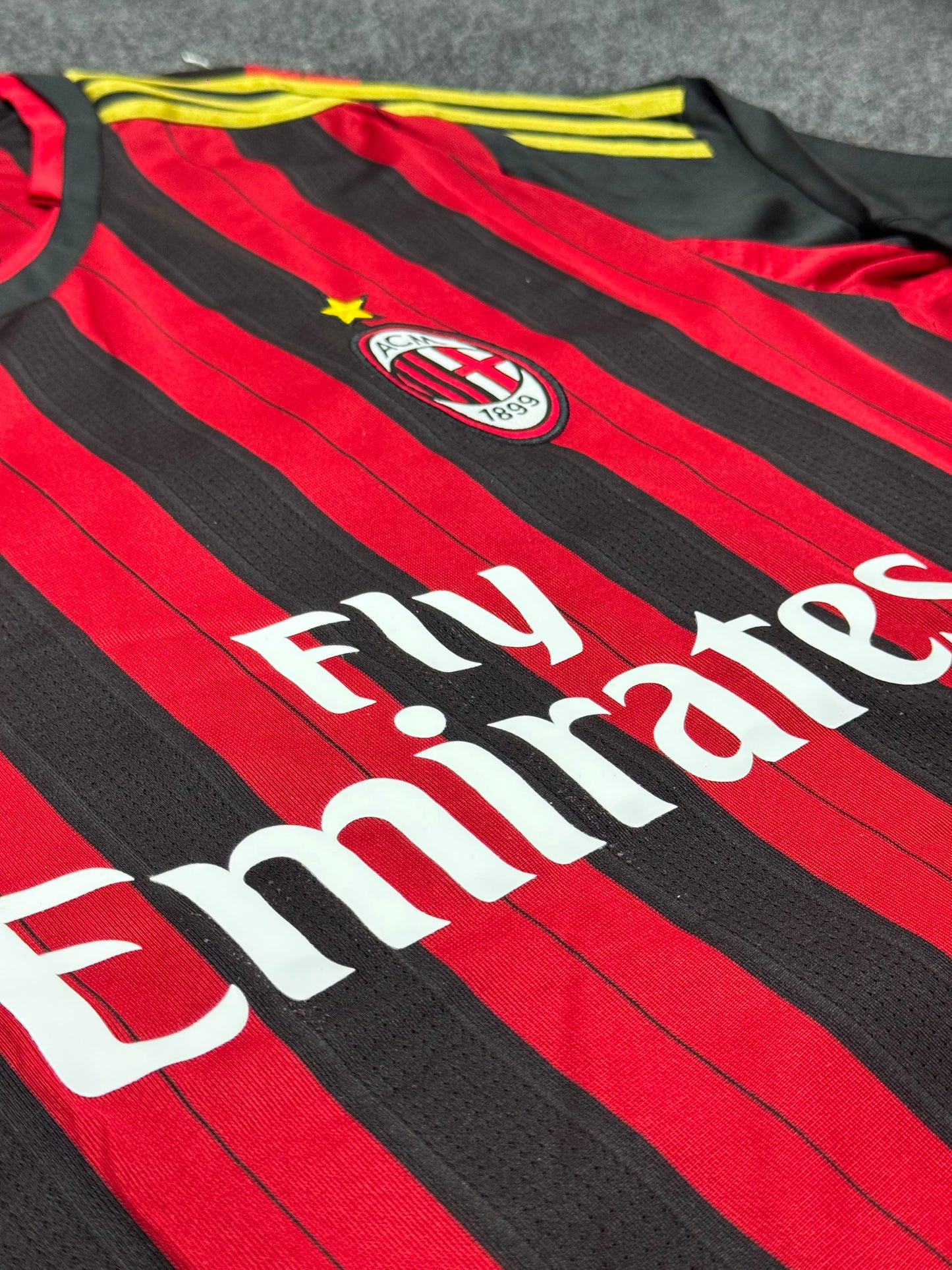AC MILAN RETRO 2013/14 HOME LONG SLEEVE JERSEY WITH LOGO | PREMIUM RETRO FOOTBALL JERSEY