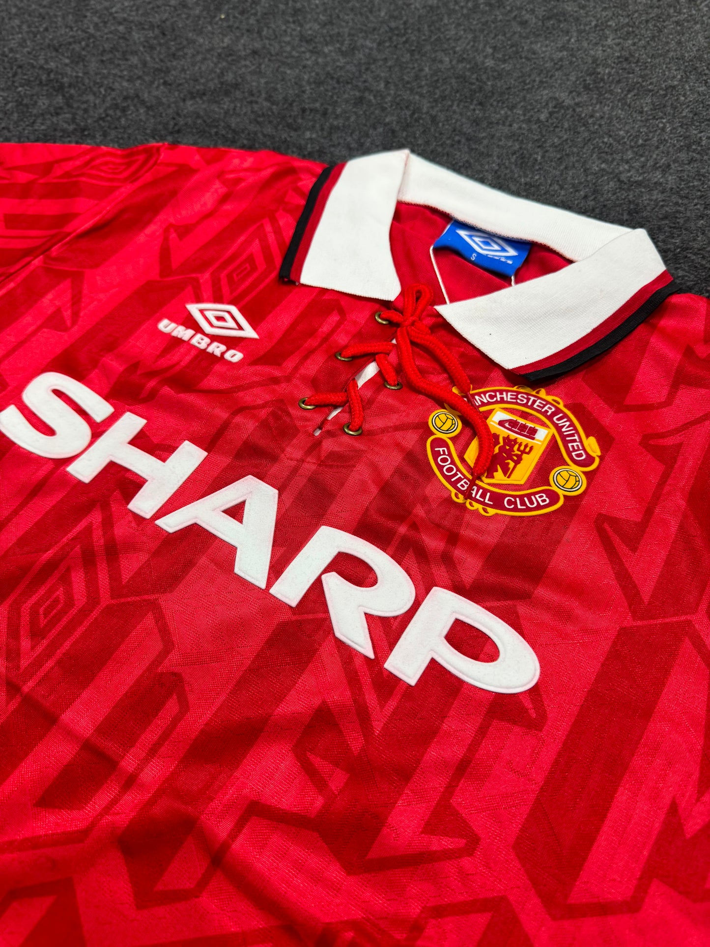 MANCHESTER UNITED RETRO 1992/94 HOME JERSEY WITH LOGO | PREMIUM RETRO FOOTBALL JERSEY