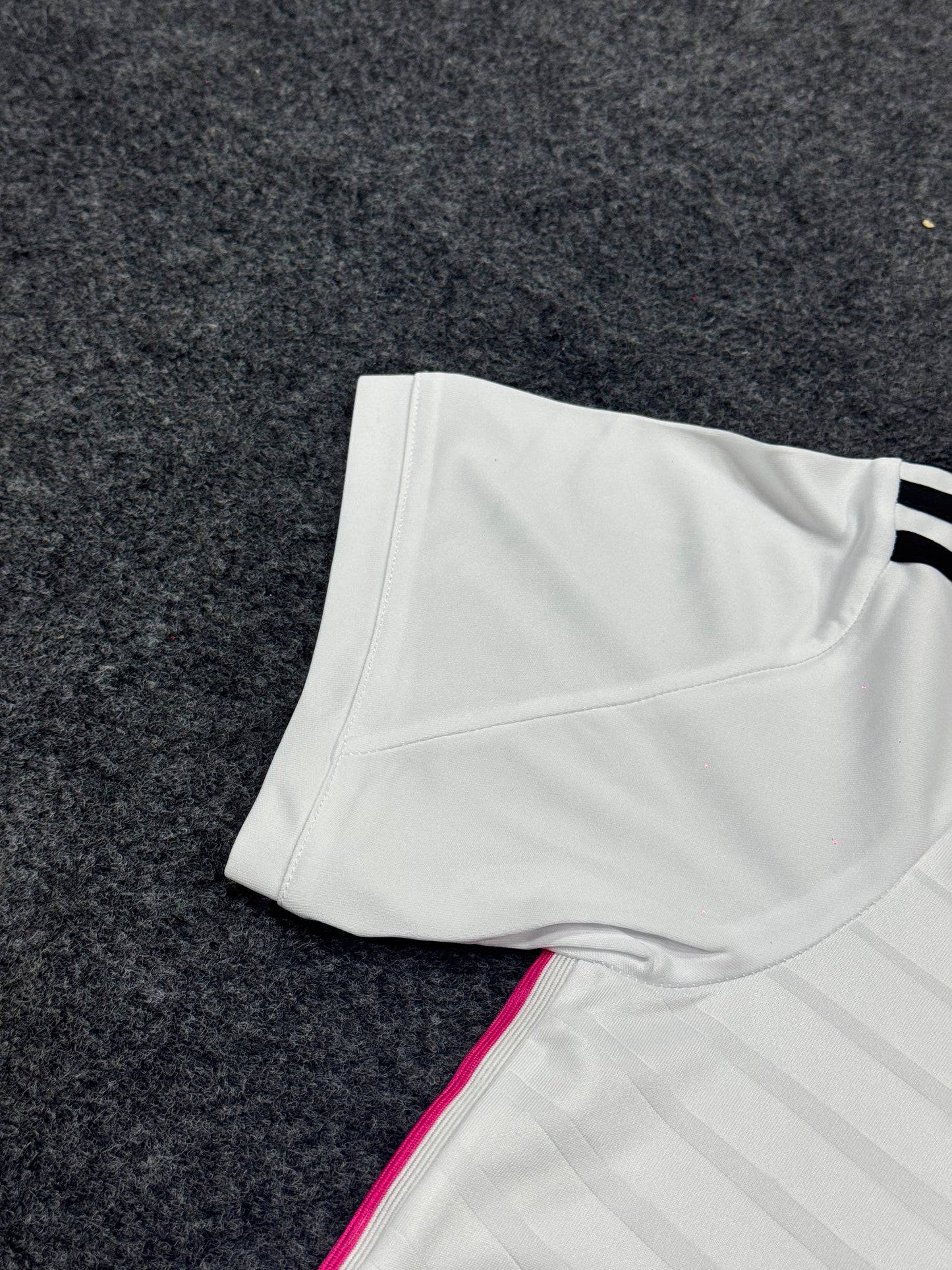 REAL MADRID HOME 2014/15 JERSEY WITH LOGO | PREMIUM FOOTBALL JERSEY