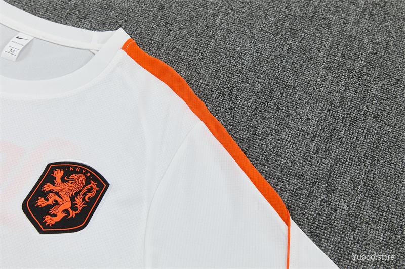 NETHERLANDS 2026 WORLD CUP HOME FOOTBALL KIT SET (WITH SHORTS)