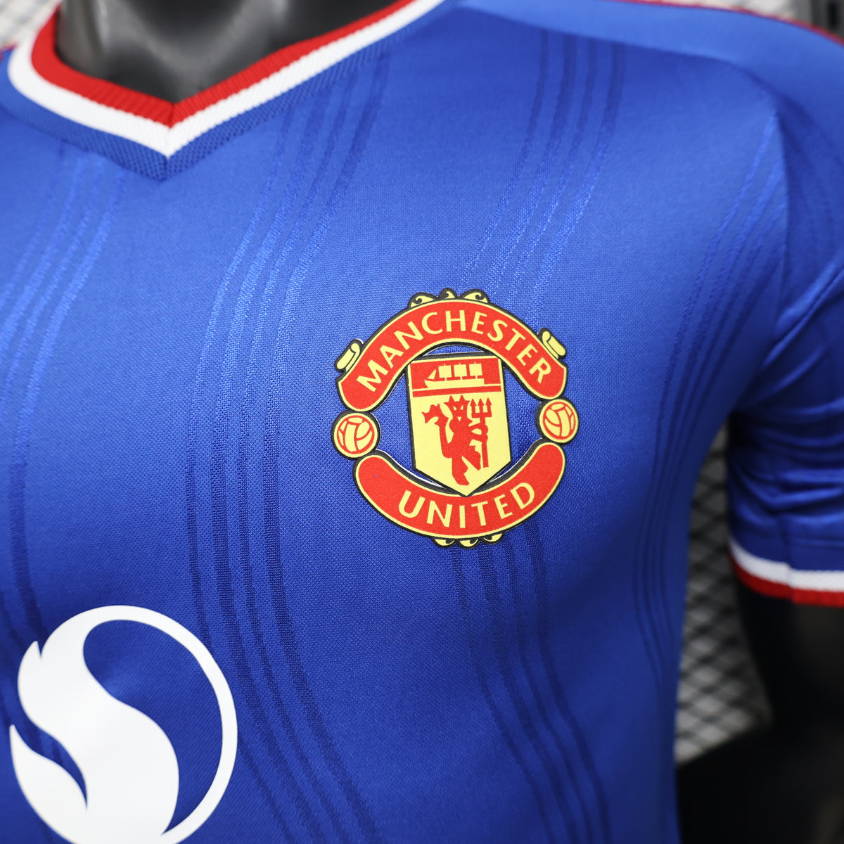 MANCHESTER UNITED 26/27 BLUE SPECIAL EDITION JERSEY WITH LOGO | PREMIUM FOOTBALL JERSEY
