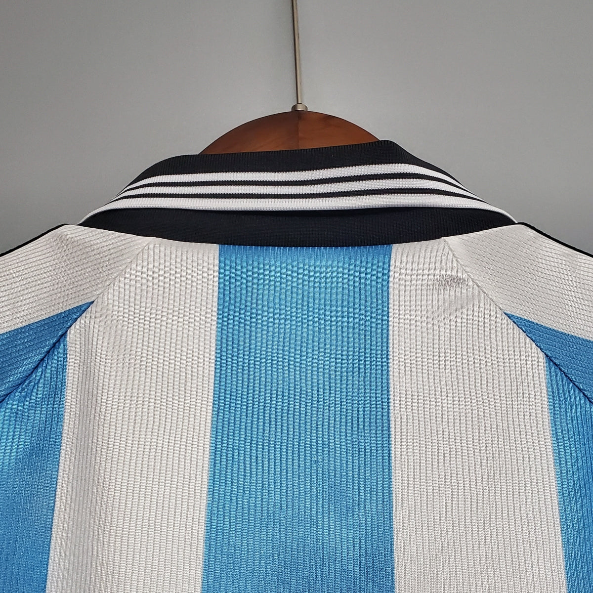 Argentina 1998–1999 Home Retro Football Jersey | Classic Argentina Kit