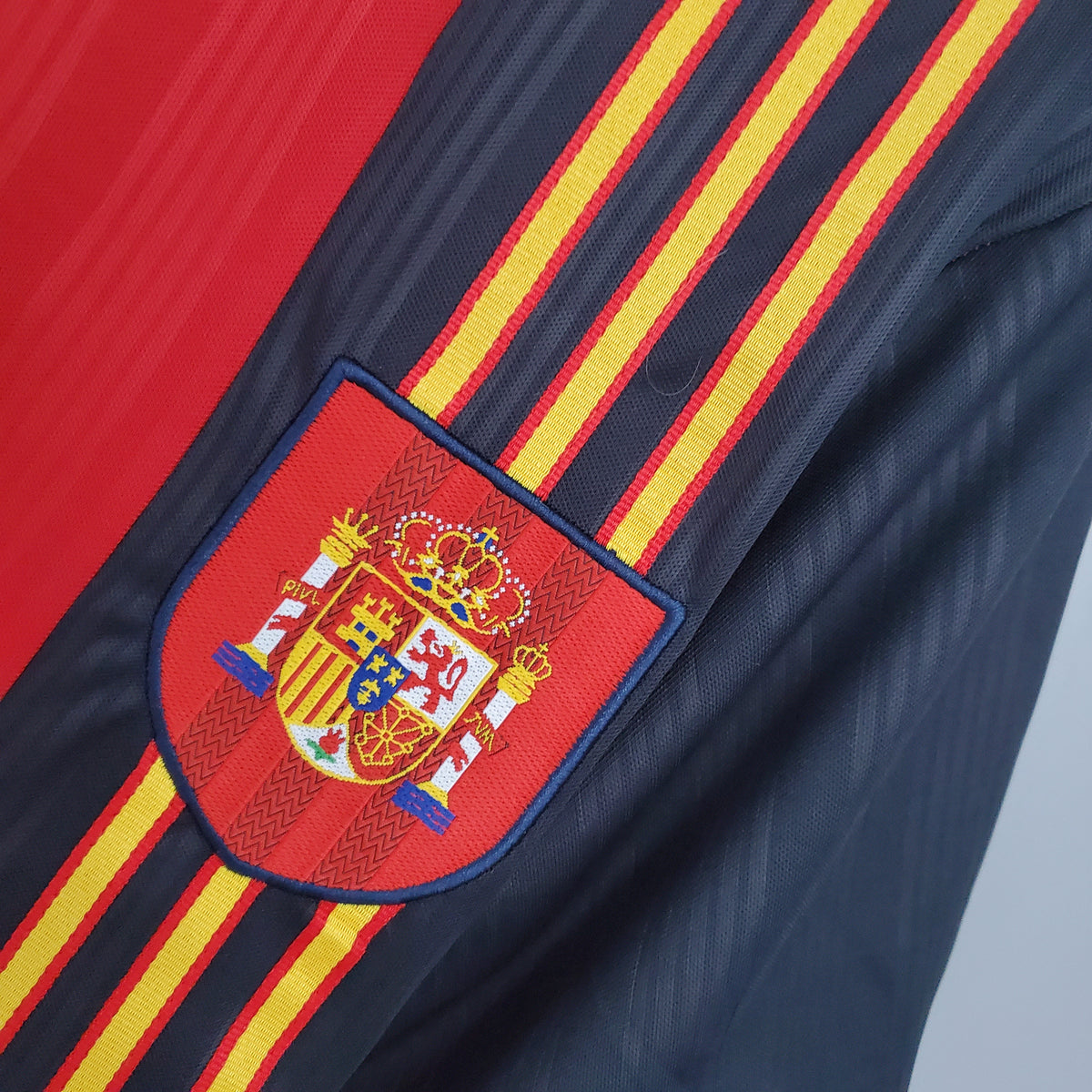 Spain 1996 Home Retro Football Jersey