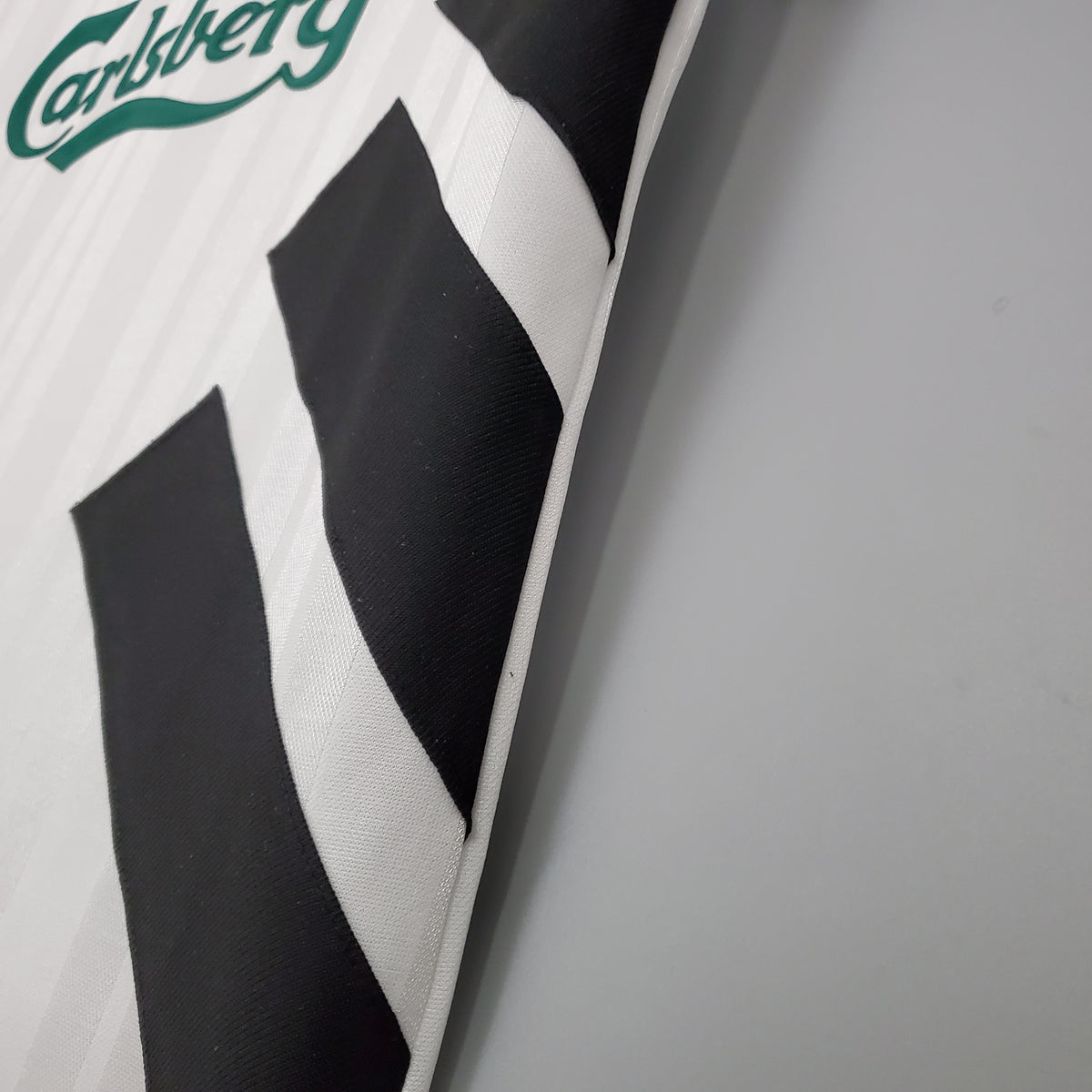 Liverpool FC 1993–1995 Away Retro Football Jersey